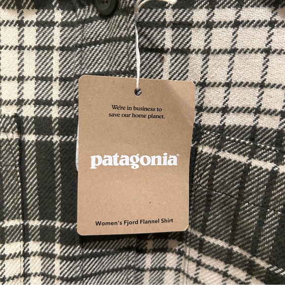 Patagonia Fjord Flannel Shirt – Women’s Small – Pine Needle Green Plaid – NWT - Picture 2 of 5